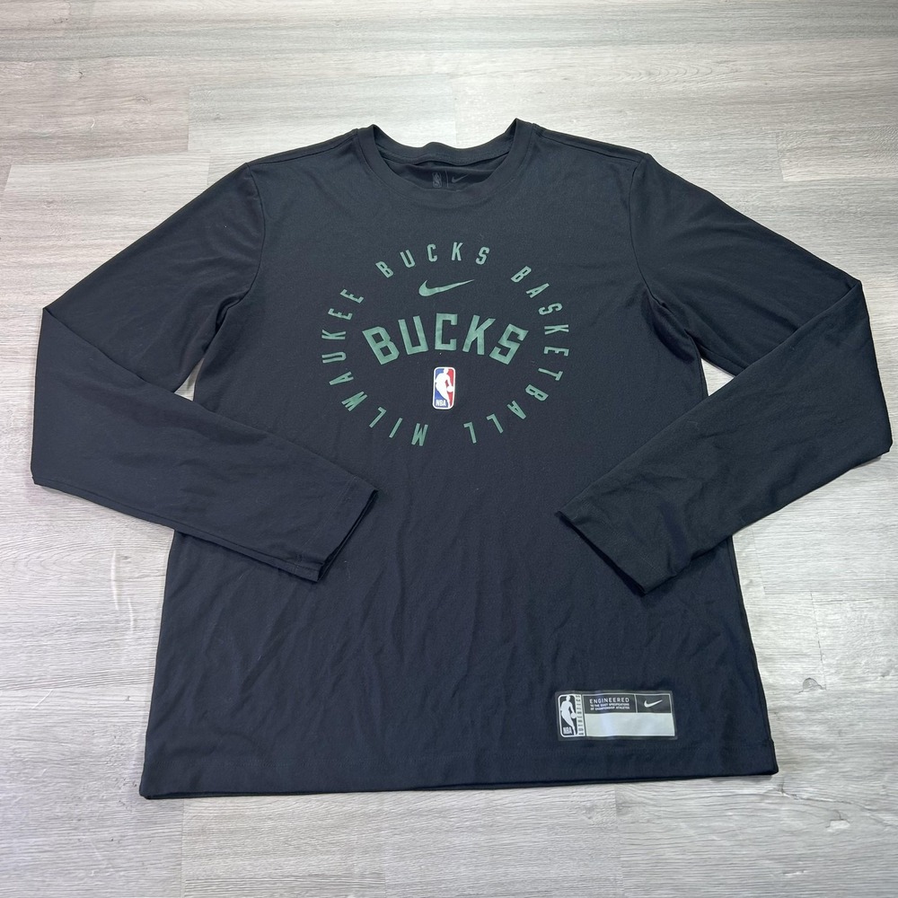Milwaukee Bucks Shirt Mens Medium Black NBA Basketball Nike Dri Fit Long Sleeve